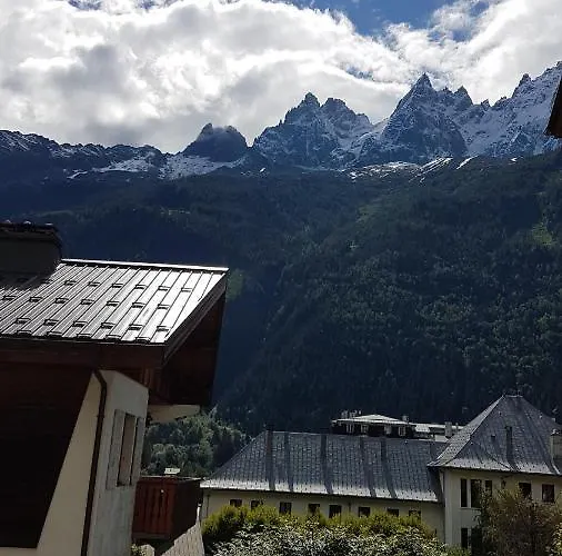 Apartment Typique,chaleureux Et Pratique Chamonix