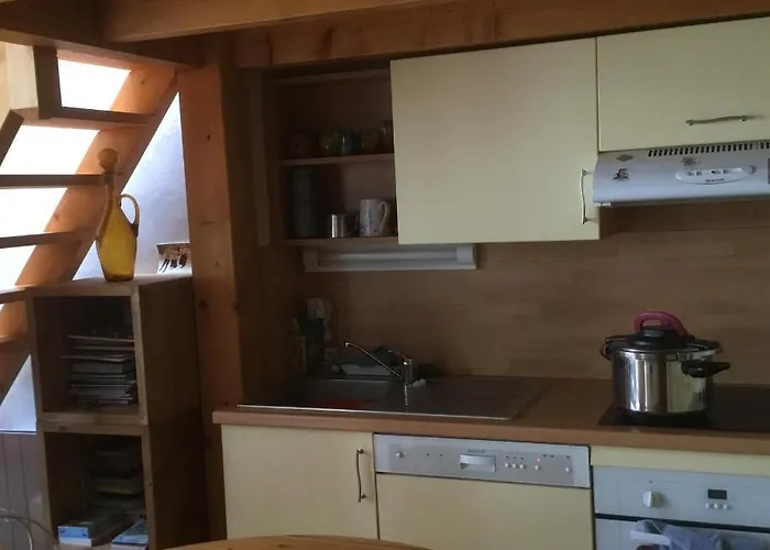 Typique,chaleureux Et Pratique Appartement *